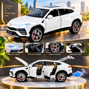 VikriDa 1:24 Lambo Urus White
